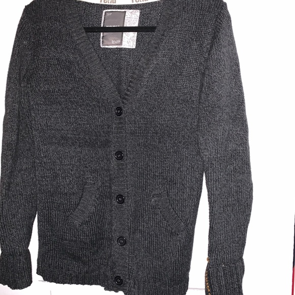 Cardigan - Picture 2 of 2